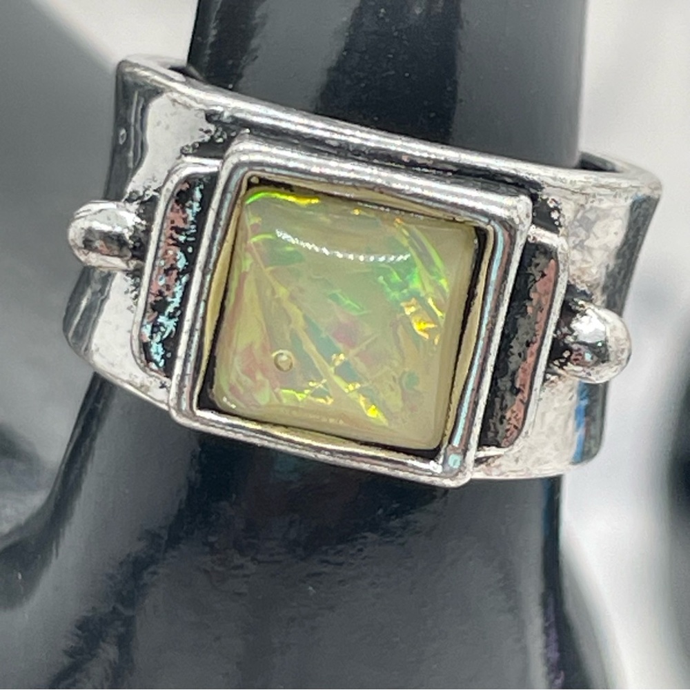 Faux Opal & Rhinestone Silver Toned Wide Band Statement Ring Approx Size 6